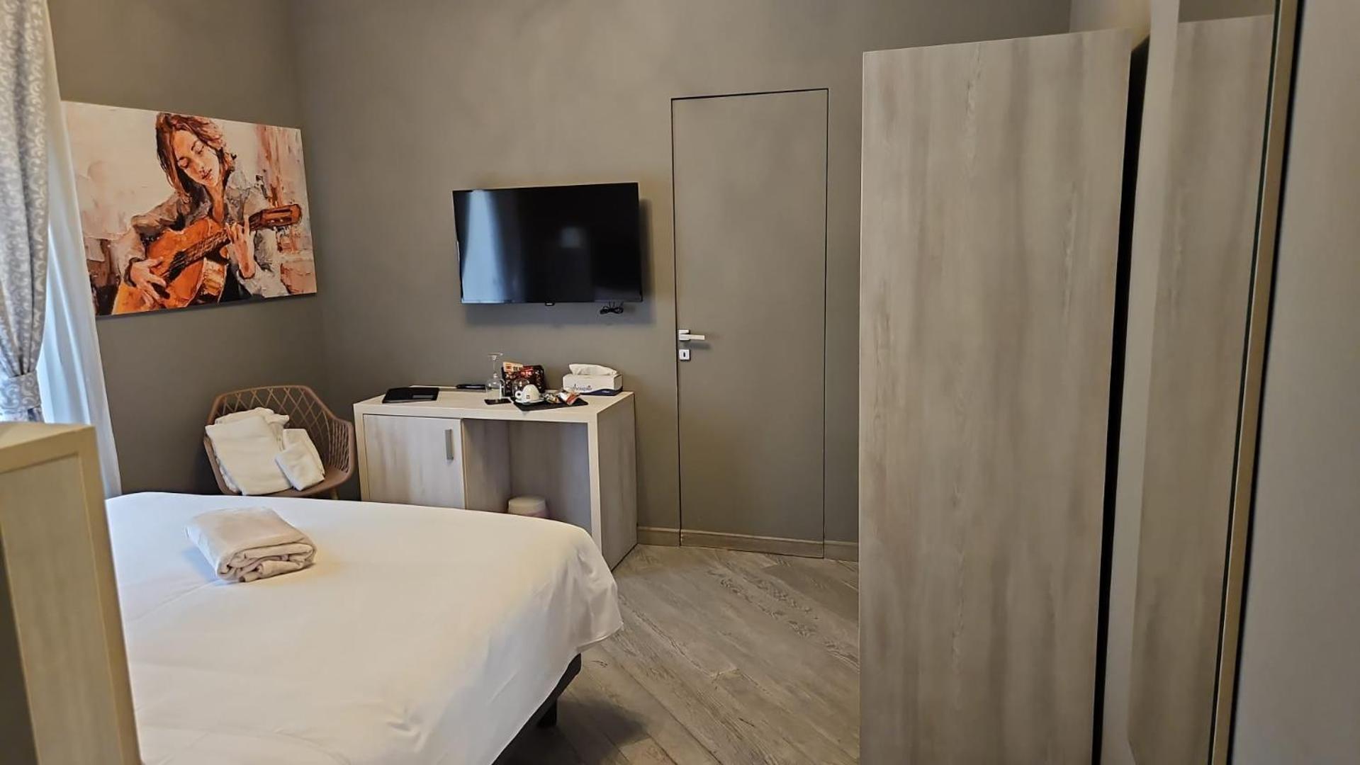 Prima Fila Premium Guest House Санремо Екстер'єр фото